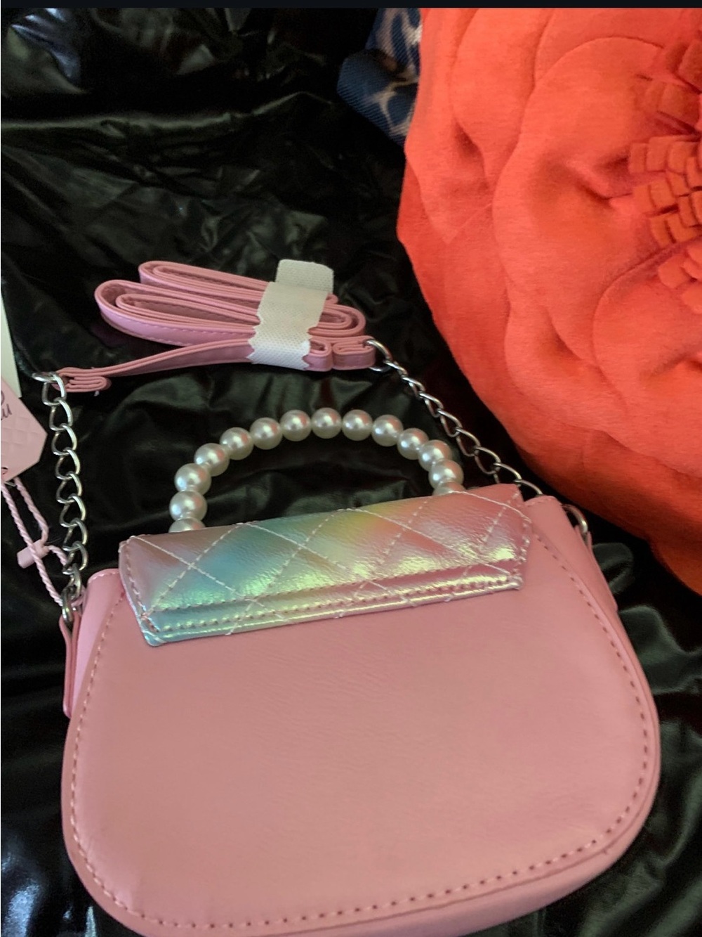 OMG Iridescent Pink Butterfly Mini Crossbody Bag Child’s -QUILTED STYLE - Picture 3 of 4
